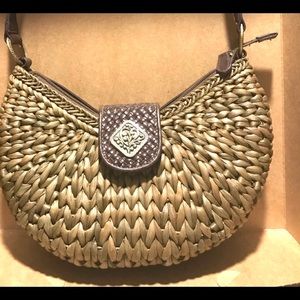 Brown Woven Hobo Chick Strap Purse